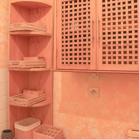 بيت شباب Le Chateau