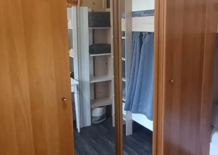 Vandrerhjem Le Chateau *